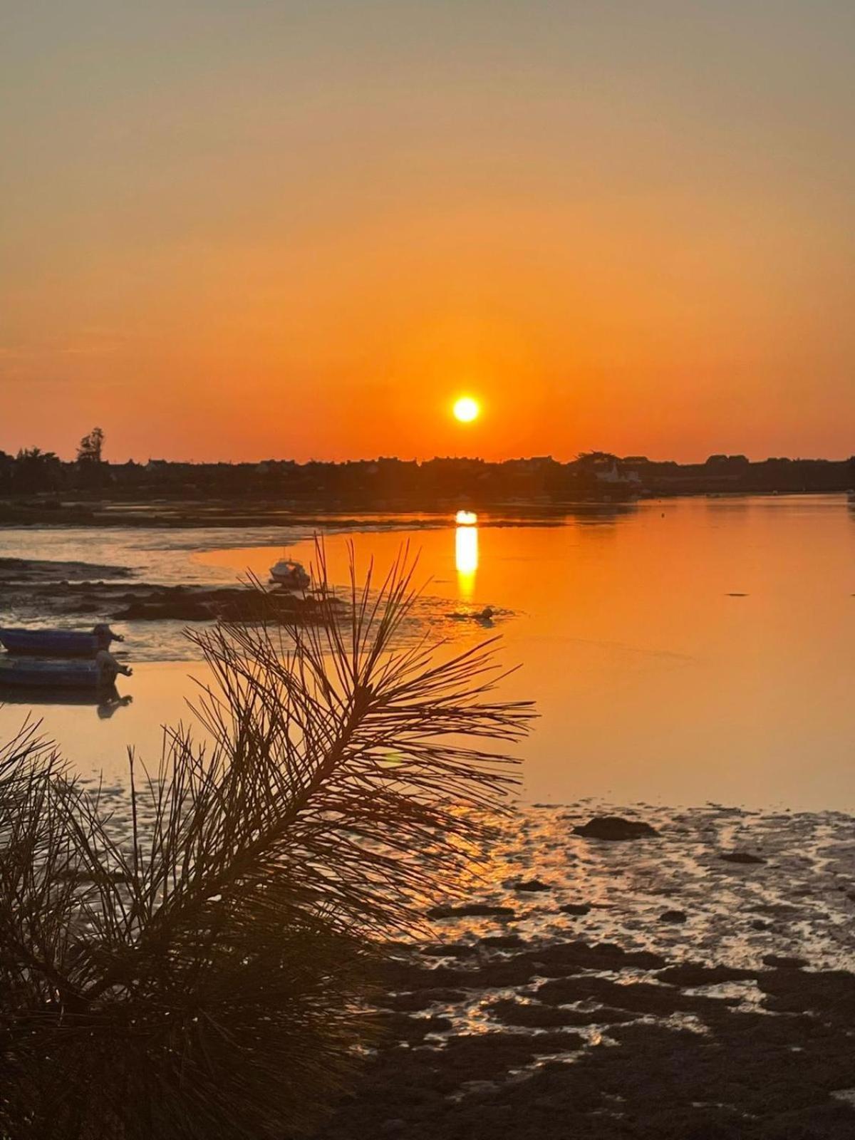 Camping Paradis Le Moulin Des Oies Belz Kültér fotó